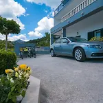 Nadalina Deluxe
