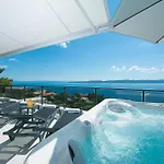 Nadalina Deluxe Apartment Brela