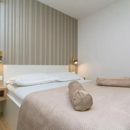 Apartament Nadalina Delux