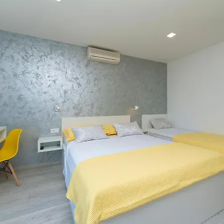 Apartament Nadalina Delux *
