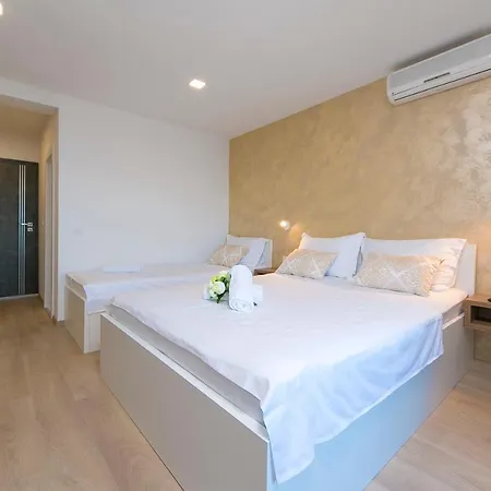 Apartament Nadalina Delux