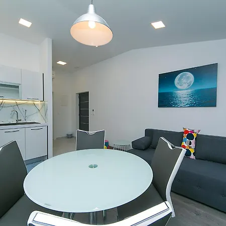 Apartament Nadalina Delux